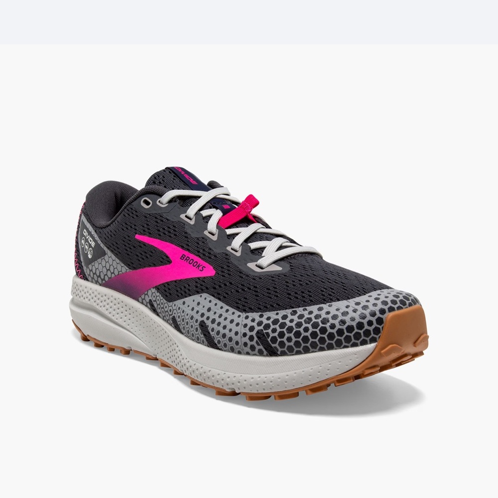 Brooks Women's Divide 3 Running Shoes